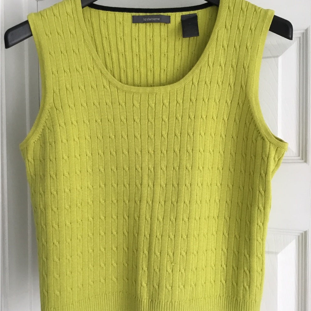 Liz Claiborne Sleeveless Cable Top Size M
